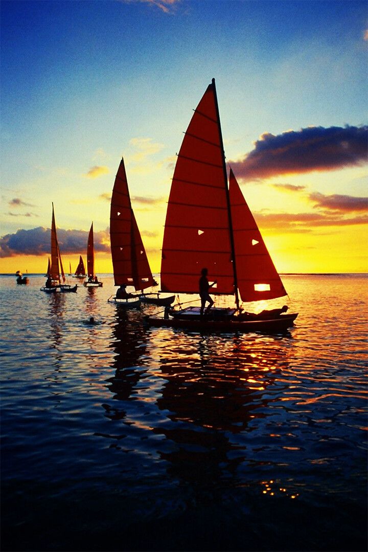 Catamarans Off Waikiki Watercraft Sea Painting Print Jigsaw Puzzle