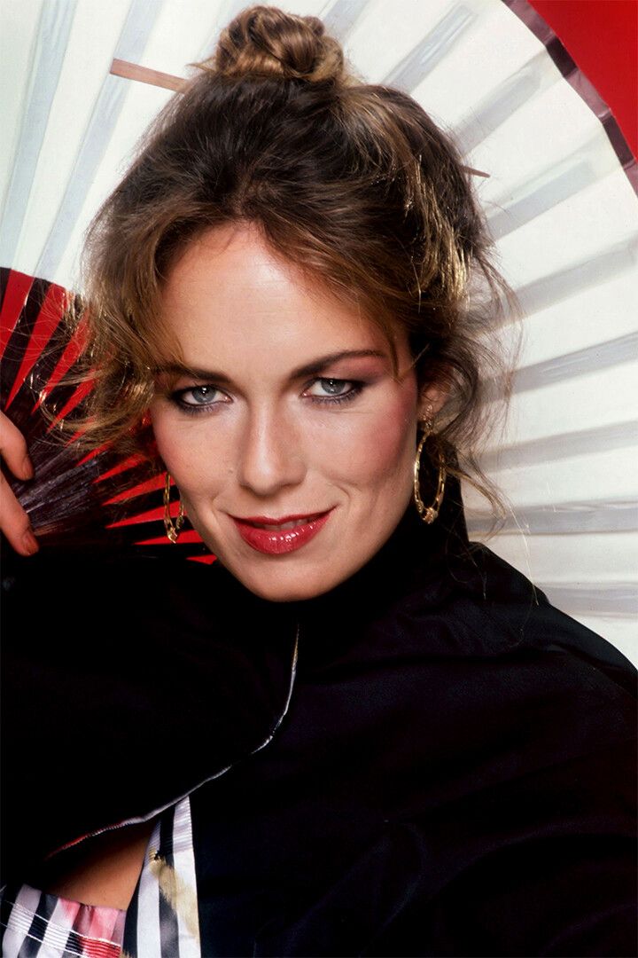Catherine Bach Vintage Movie Actor Idol Jigsaw Puzzle