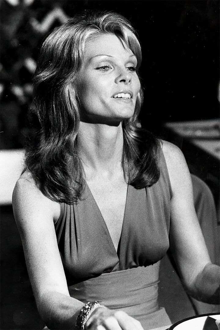Cathy Lee Crosby Sexy Female Model Vintage Keychain