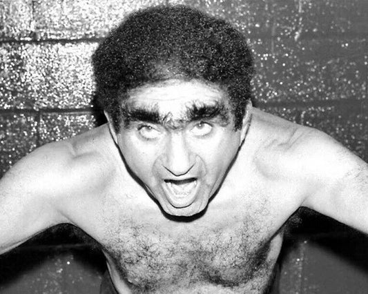Champion Wrestler Bull Curry Glossy Magnet Wrestling Nwa Magnet