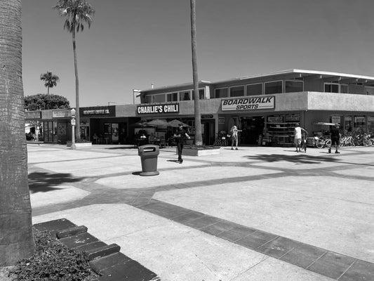 Charlie'S Chili & Boardwalk Sports Newport Beach Pier Retro Picture Magnet