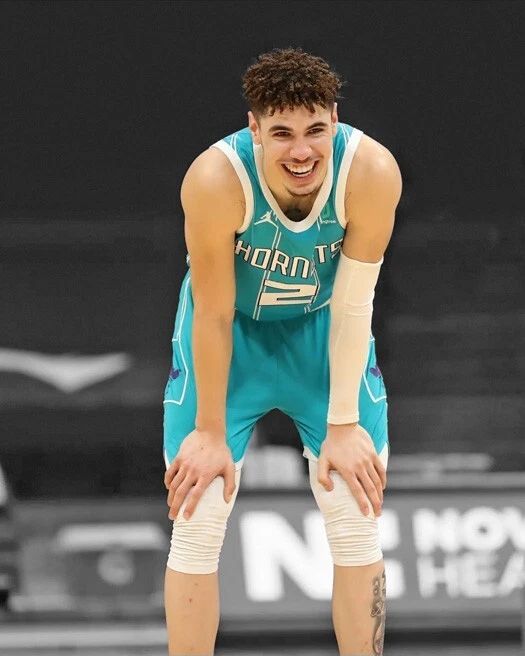 Charlotte Hornets Lamelo Ball Glossy Magnet Spotlight Basketball Print