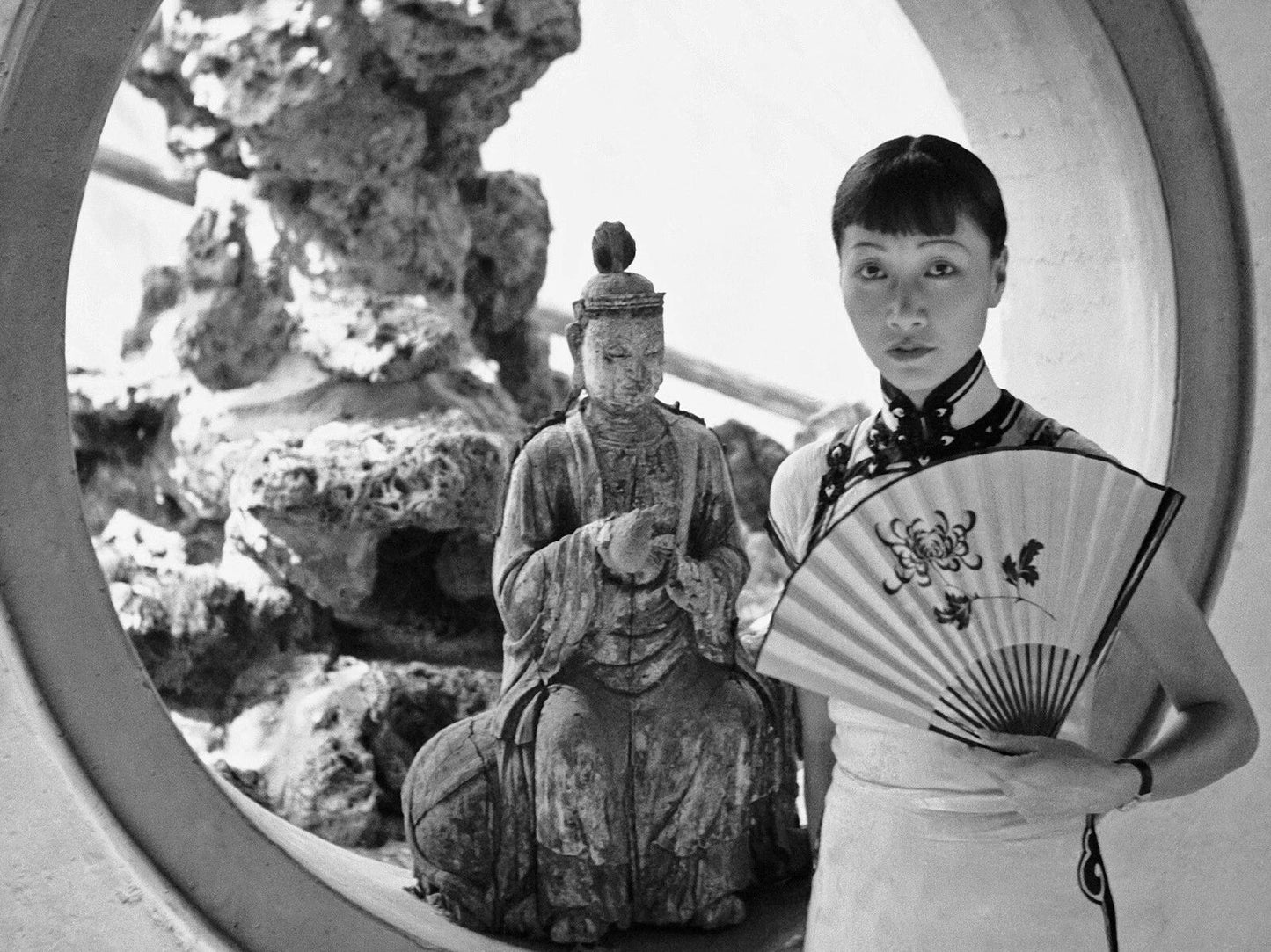 Chinese Asian American Actress Anna May Wong Picture Keychain Print
