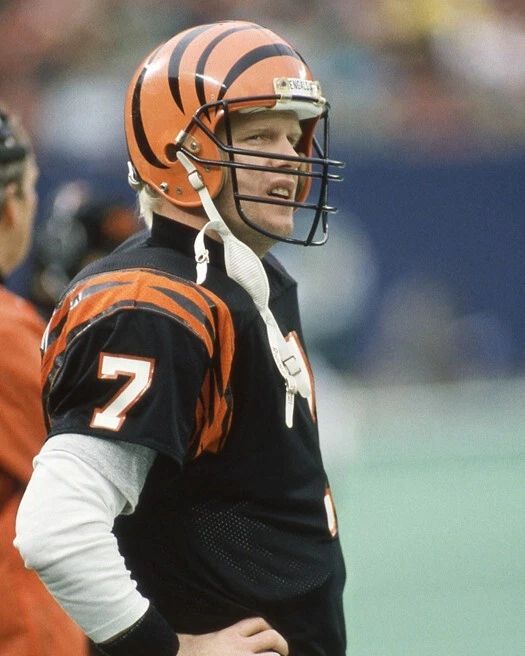 Cincinnati Bengals Boomer Esiason Glossy Magnet Nfl Football Magnet 1