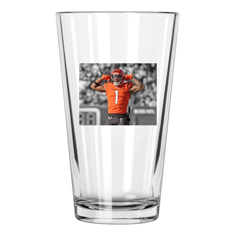 Cincinnati Bengals Jamarr Chase Photo Spotlight 1 Pint Beer Drinking Glass