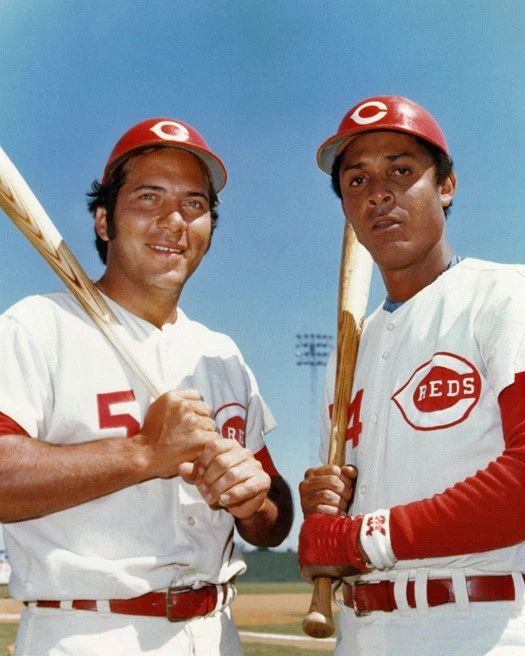 Cincinnati Reds Tony Perez & Johnny Bench Glossy Photo Hall Of Famers Print