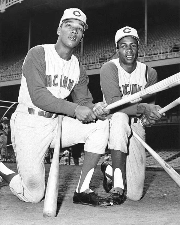 Cincinnati Reds Vada Pinson And Frank Robinson Glossy Keychain Baseball Print