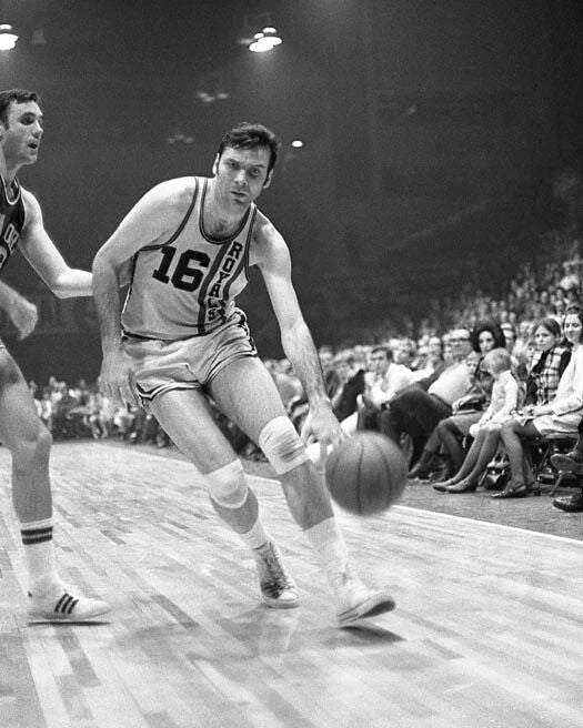 Cincinnati Royals Jerry Lucas Glossy Photo At The Cincinnati Gardens Poster