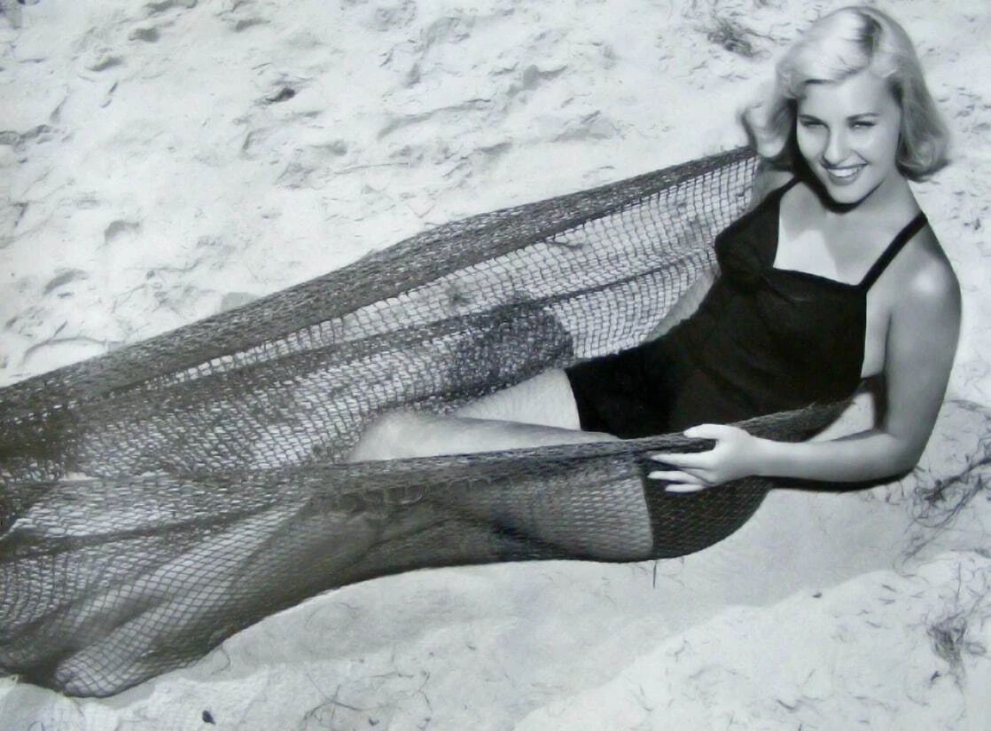 Classic Actress Lola Albright Pin Up Publicity Picture Keychain Print