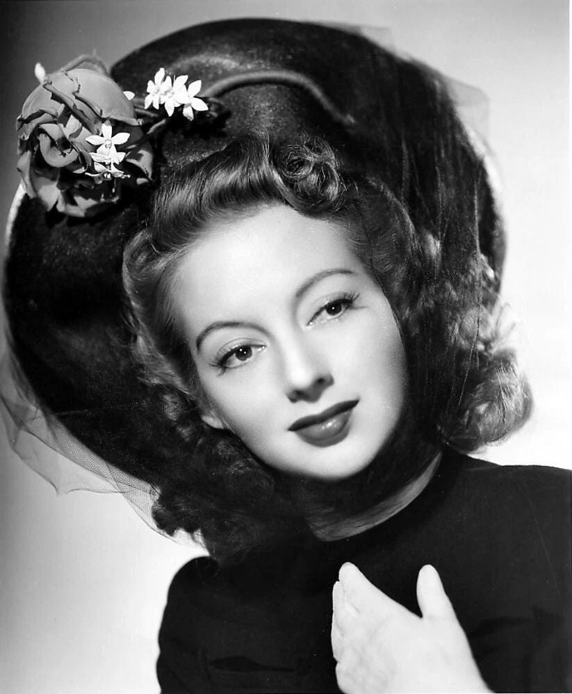 Classic Hollywood Actress Evelyn Keyes Vintage Retro 300 Piece Jigsaw Puzzle