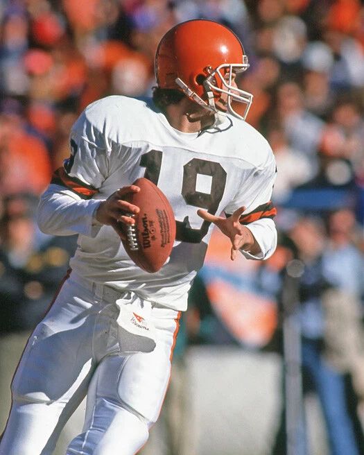 Cleveland Browns Bernie Kosar Glossy Photo Nfl Football Print Poster 1
