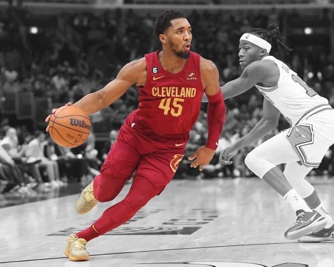 Cleveland Cavaliers Donovan Mitchell Glossy Photo Spotlight Poster Print 1