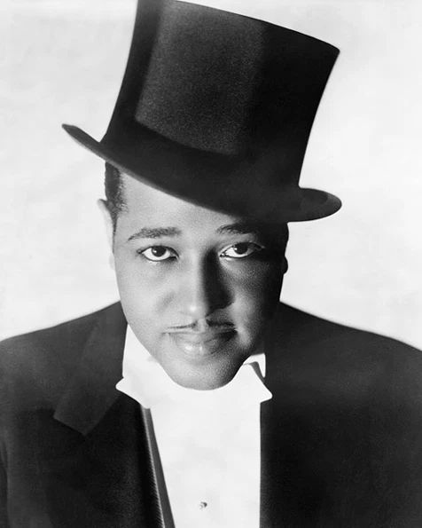 Composer Jazz Artist Duke Ellington Keychain Print Glossy Portrait Keychain