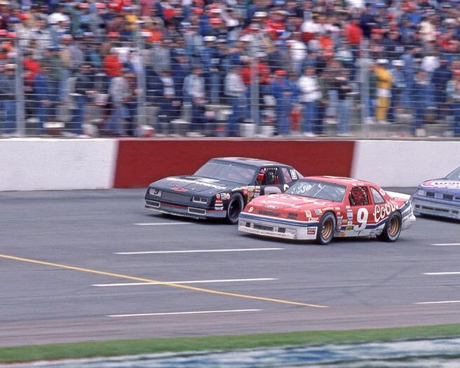 Coors Ford Bill Elliott Vs Dale Earnhardt Glossy Magnet Rockingham 500