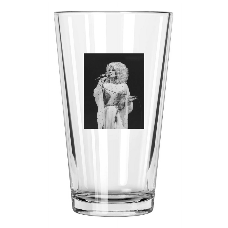 Country Singer Actor Dolly Parton Singing Celebrity Actress 2 Pint Beer Glass