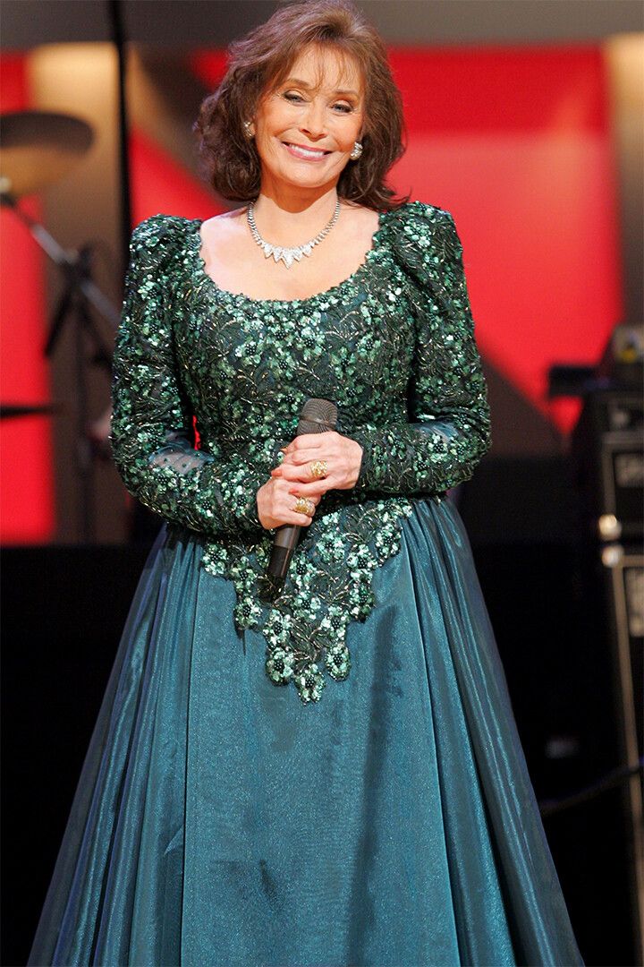 Country Singer Loretta Lynn In Concert Singer Jigsaw Puzzle
