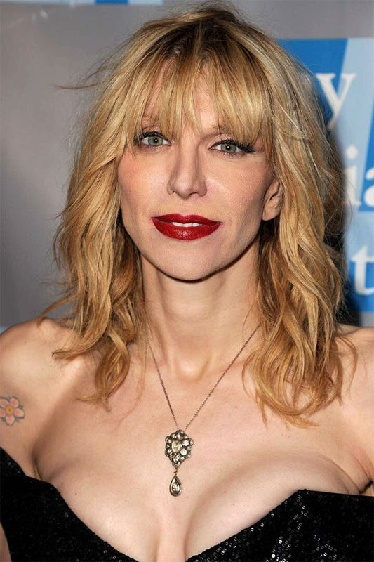Courtney Love Posed Musician Artist Dancer Print Wall Home Decor Jigsaw Puzzle