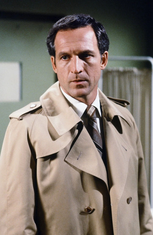 Daniel J. Travanti In Hill Street Blues Tv Show Keychain Picture Keychain