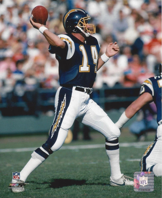 Dan Fouts Magnet San Diego Chargers Picture Nfl Football Releasing Ball