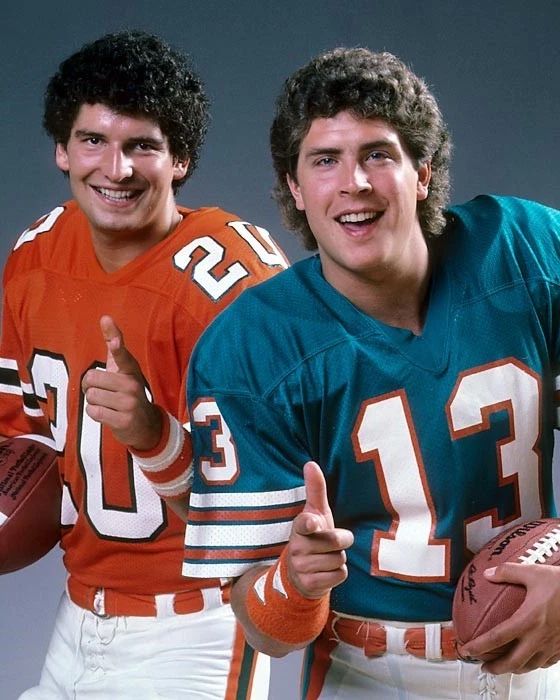 Dan Marino & Bernie Kosar Miami Dolphins Nfl Football 300 Piece Jigsaw Puzzle