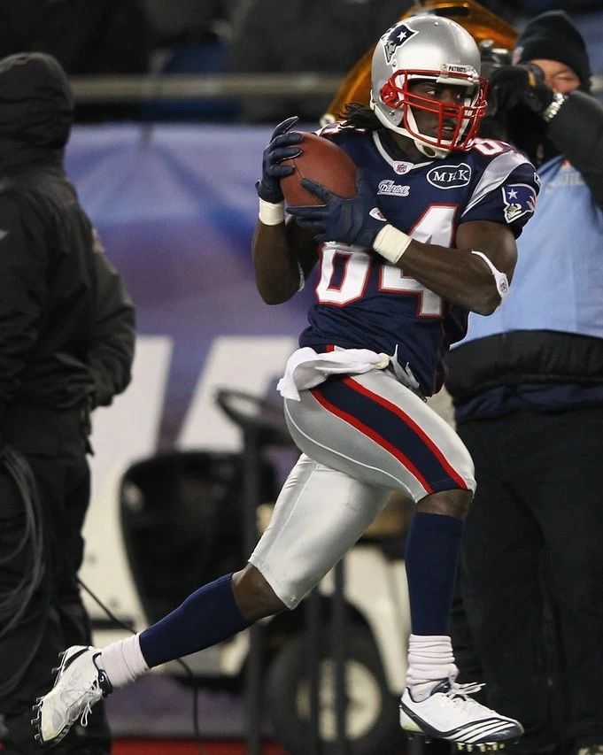 Deion Branch Magnet New England Patriots Picture Nfl Football