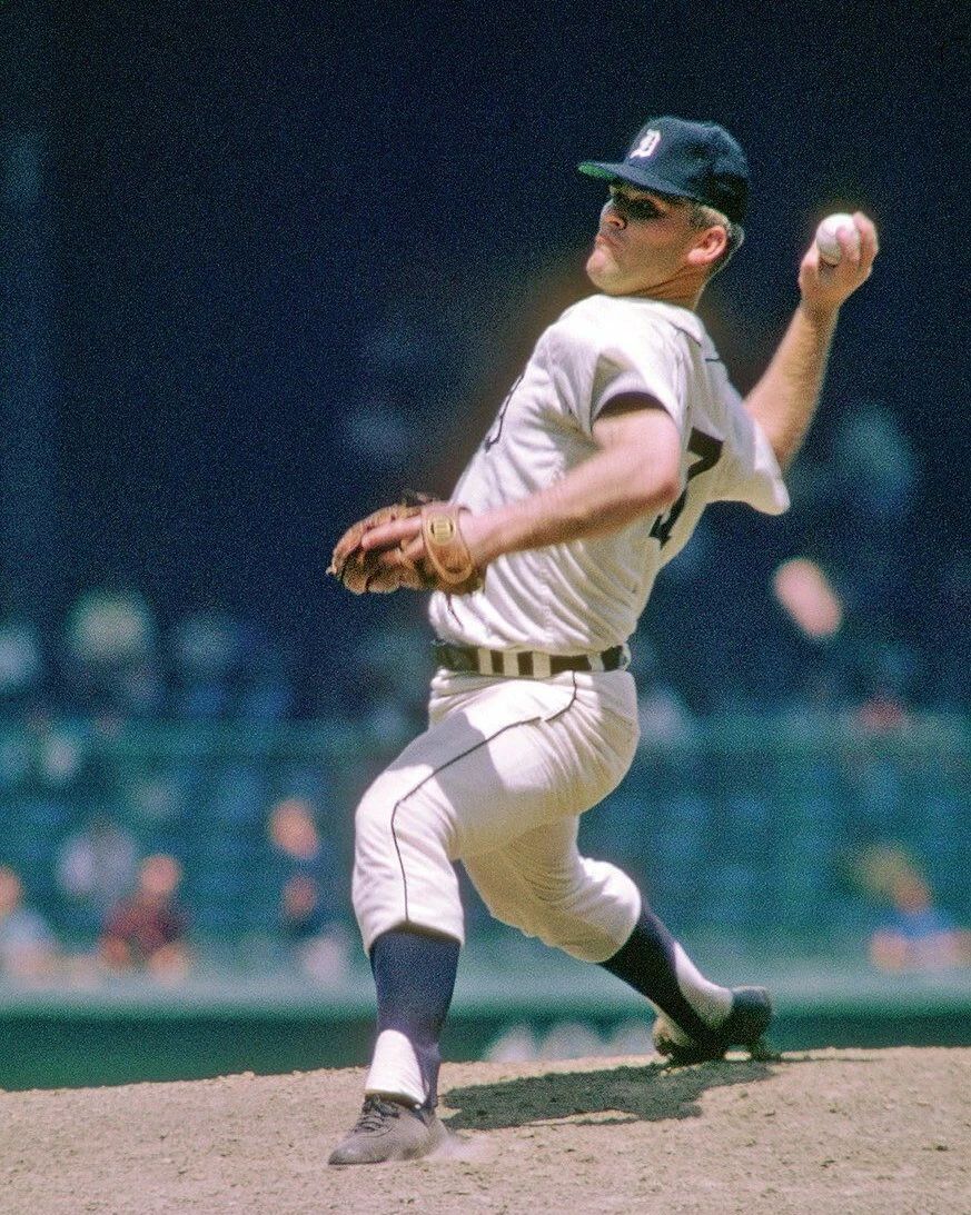 Denny Mclain Photo Detroit Tigers Picture Baseball Mlb Pitching