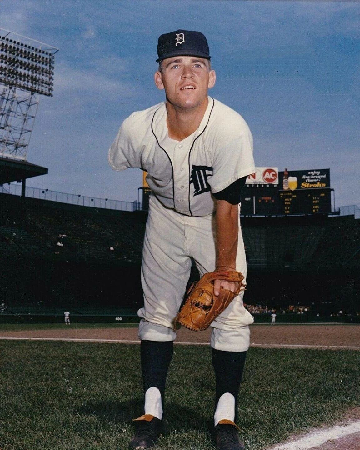 Denny Mclain Magnet Detroit Tigers Picture Baseball Mlb Warmups