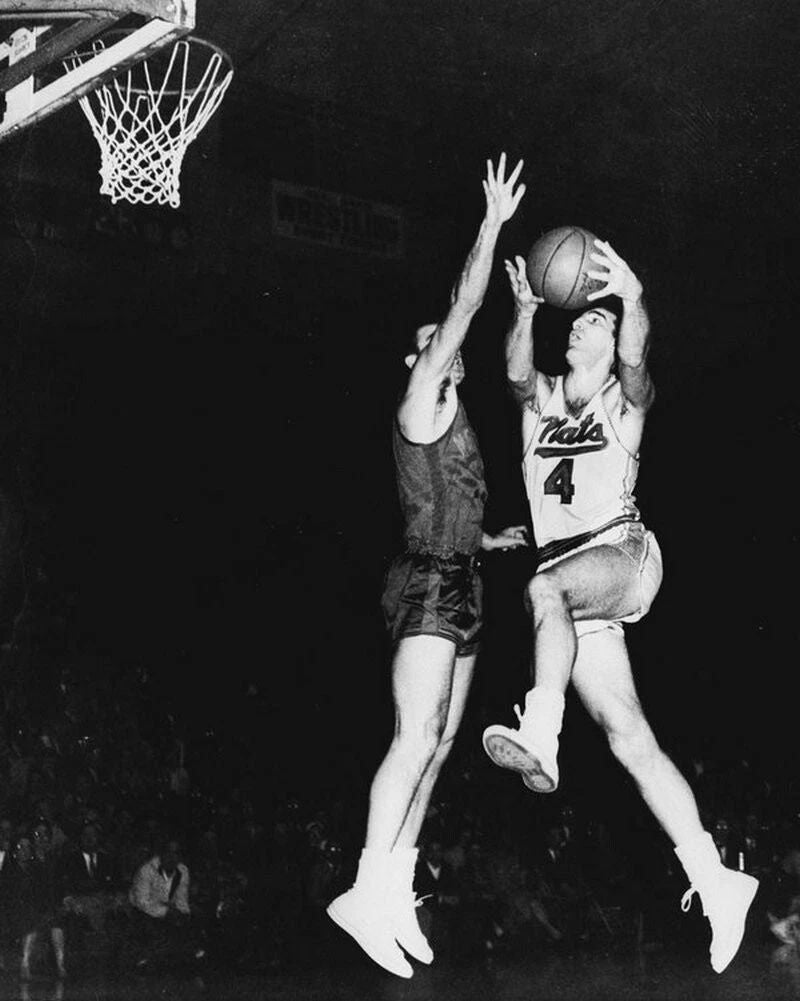 Dolph Schayes Keychain Syracuse Nationals Nats Basketball Nba Game Action Bw