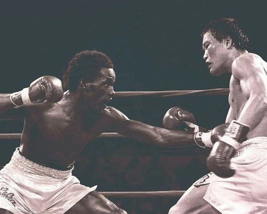 Donald Curry Vs Jun Suk Hwang Photo Boxing Picture
