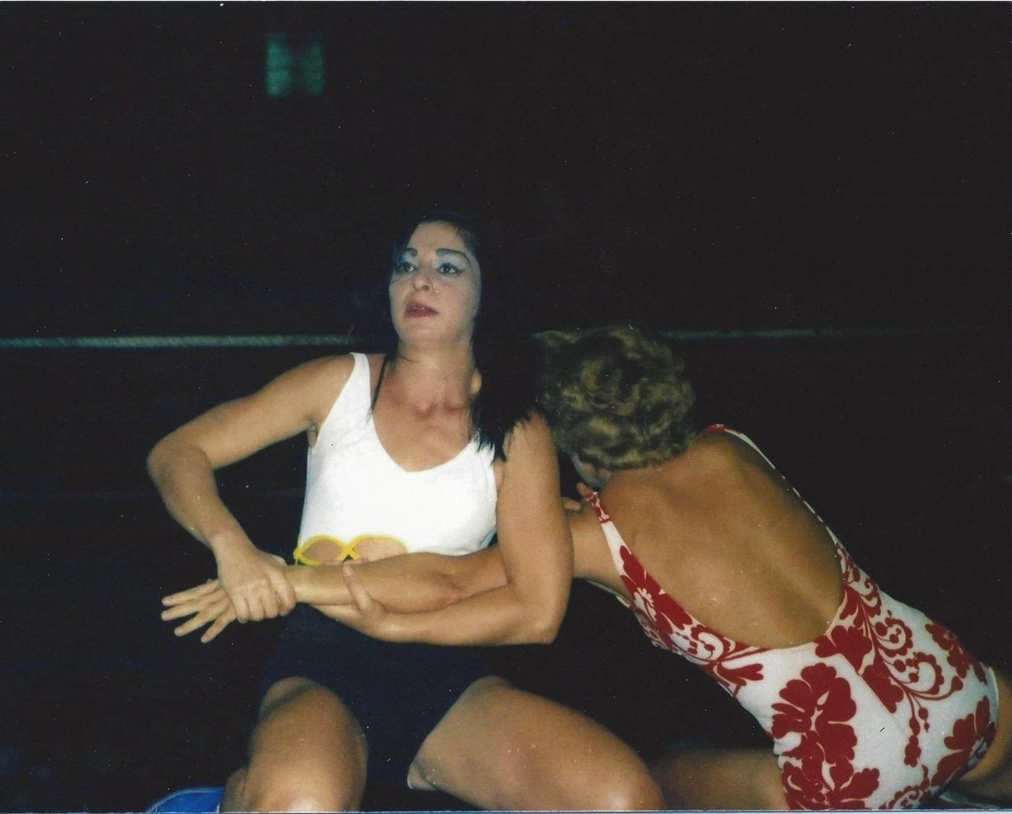 Donna Christiano Vs Mae Young Magnet Wrestling Picture Wwf