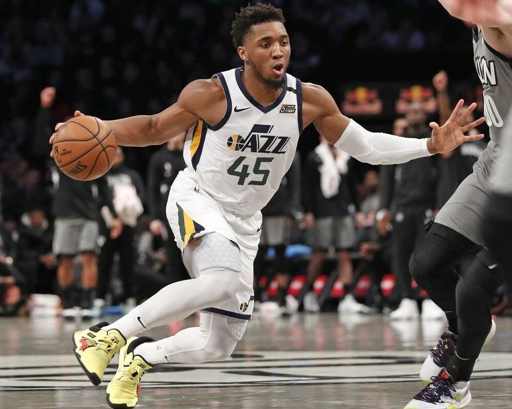 Donovan Mitchell Keychain Utah Jazz Basketball Picture Nba With Ball