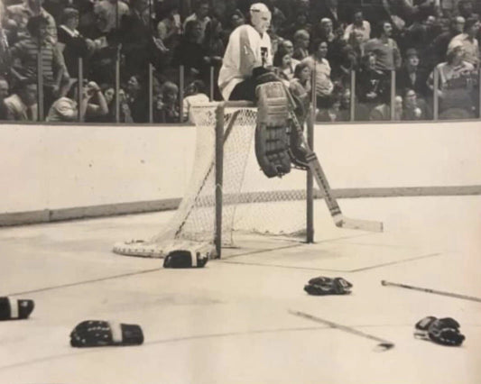 Doug Favell Magnet Hockey Philadelphia Flyers Fight Picture Nhl