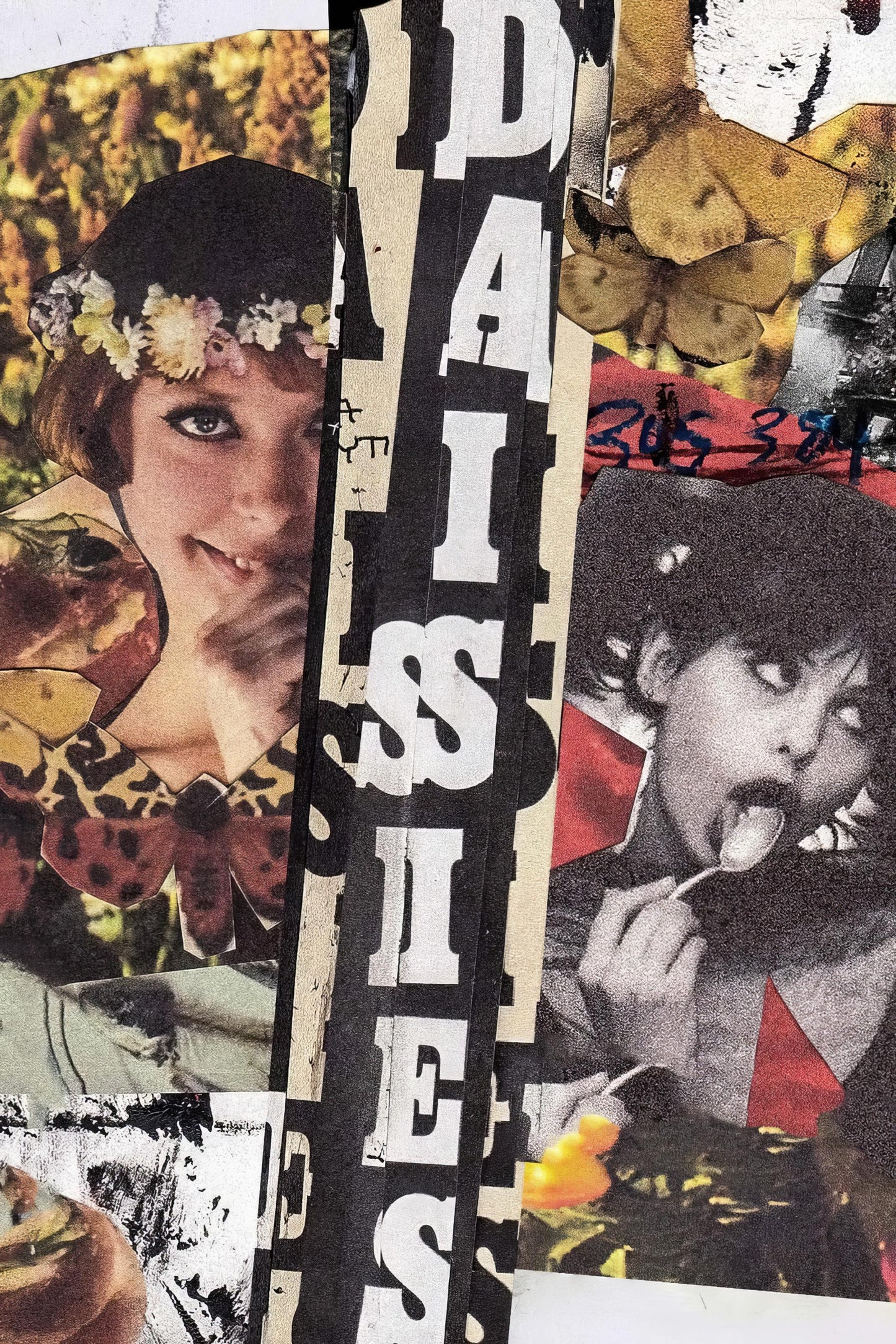 Daisies (1966) Movie Keychain