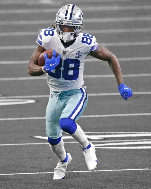Dallas Cowboys Ceedee Lamb Glossy Photo Football Print Spotlight Poster