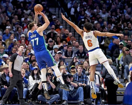 Dallas Mavericks Luka Doncic Glossy Magnet '60 Point Game' Print