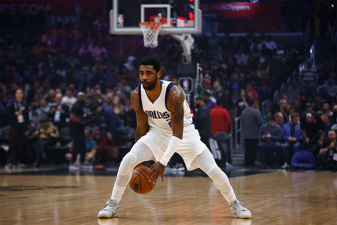 Dallas Mavericks National Basketballer Kyrie Irving Wall Decor Jigsaw Puzzle