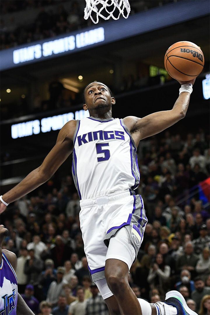 Deaaron Fox Basketballer Sacramento Kings Basketball Team Jigsaw Puzzle