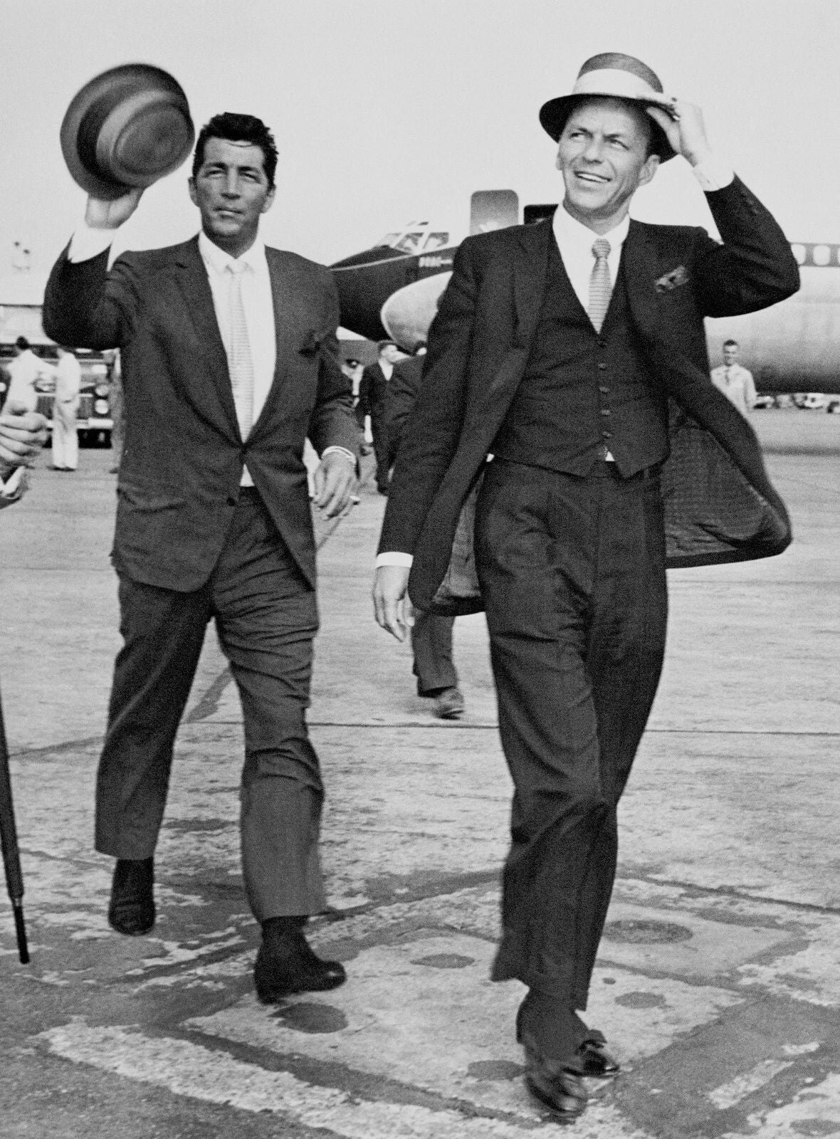Dean Martin & Frank Sinatra At The London Airport Rat Pack Magnet