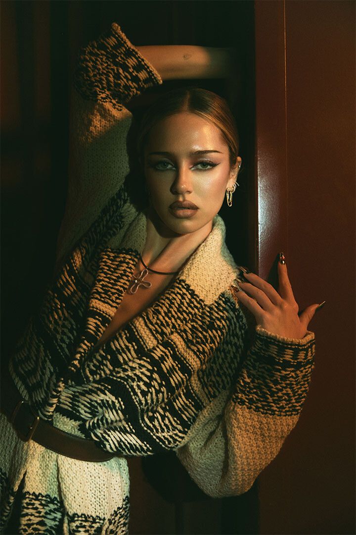 Delilah Belle Hamlin Social Media Celebrity Jigsaw Puzzle