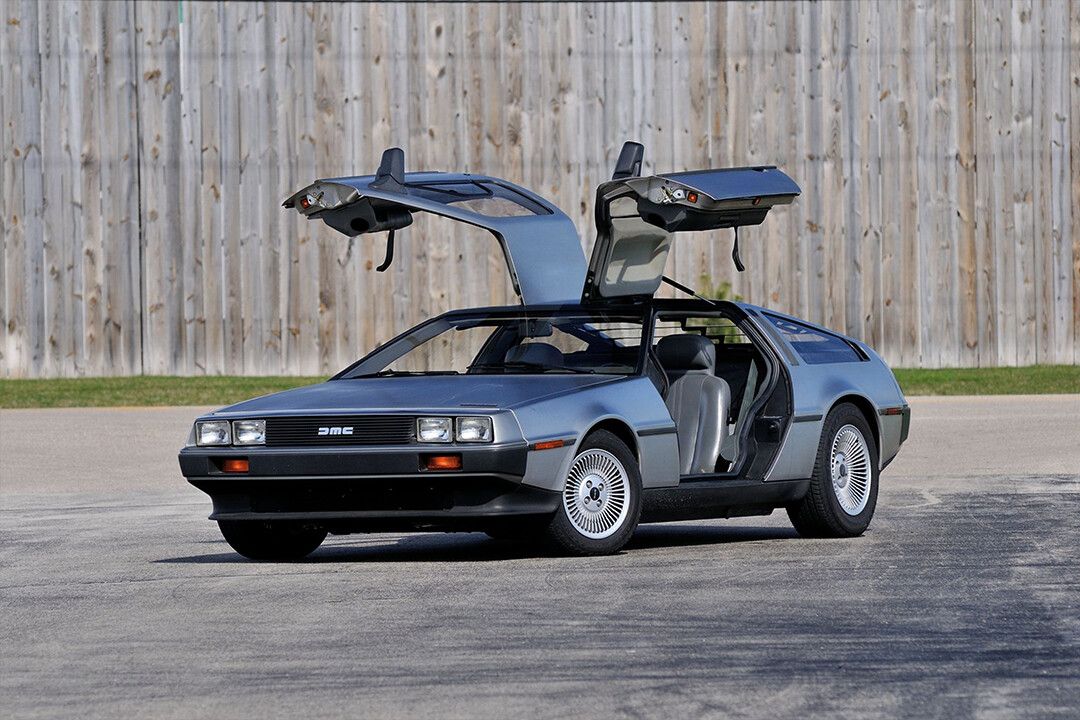 Delorean Dmc 12 1981 Super Race Car Machine Jigsaw Puzzle