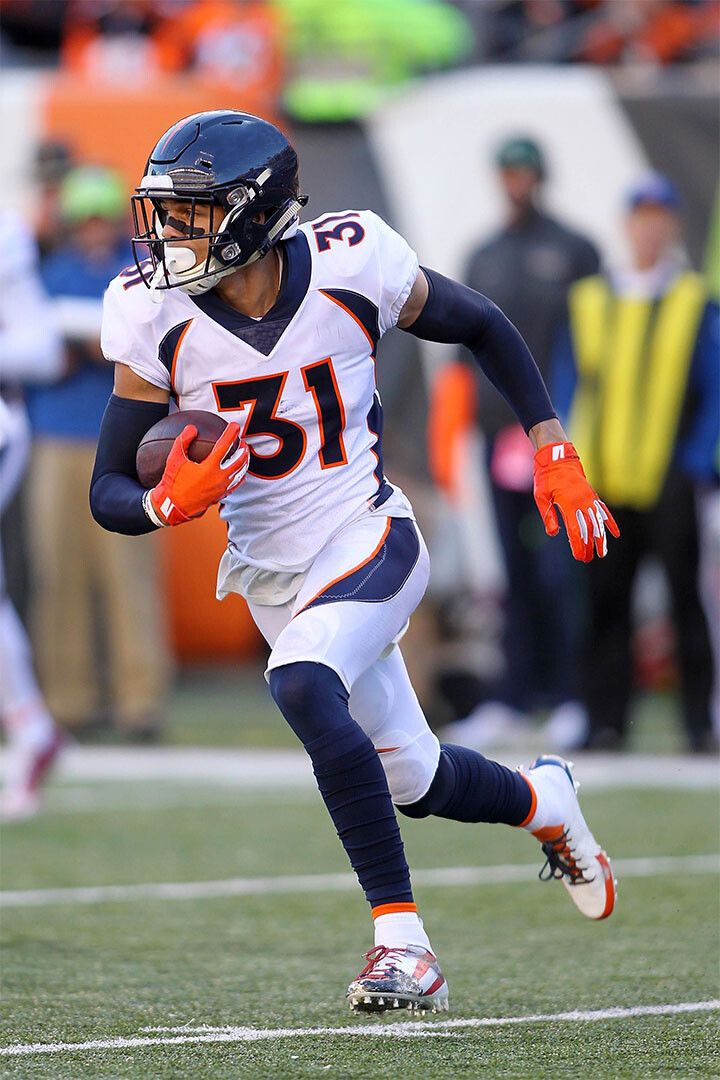 Denver Broncos American Football Player 31 Justin Simmons Jigsaw Puzzle