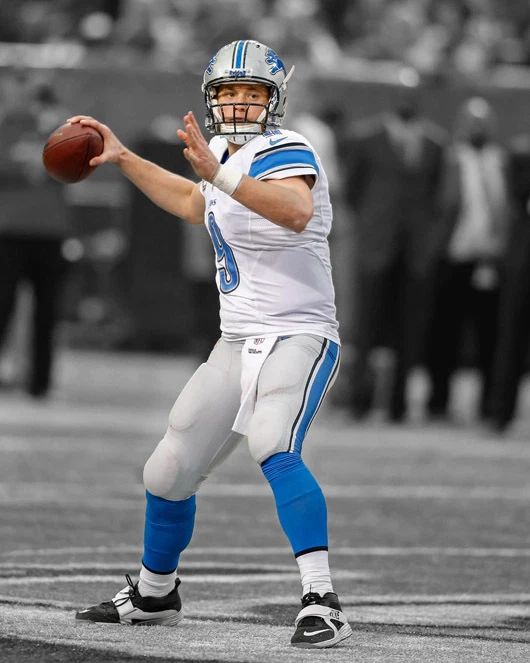Detroit Lions Matthew Stafford Glossy Keychain Spotlight Print Football Keychain