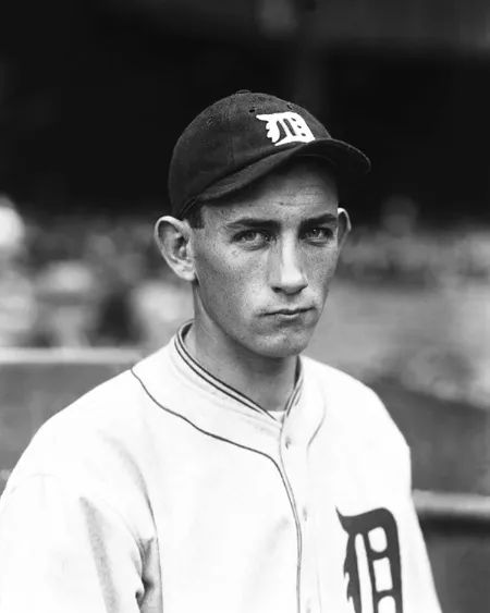 Detroit Tigers Charlie Gehringer Glossy Magnet Vintage Baseball Magnet