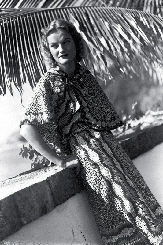 Doris Duke About To Enter Her Bathhouse Print Jigsaw Puzzle