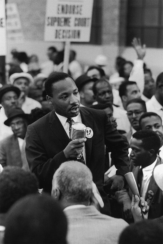 Dr Martin Luther King Jr Waving To Crowd Decor Wall Art Jigsaw Puzzle