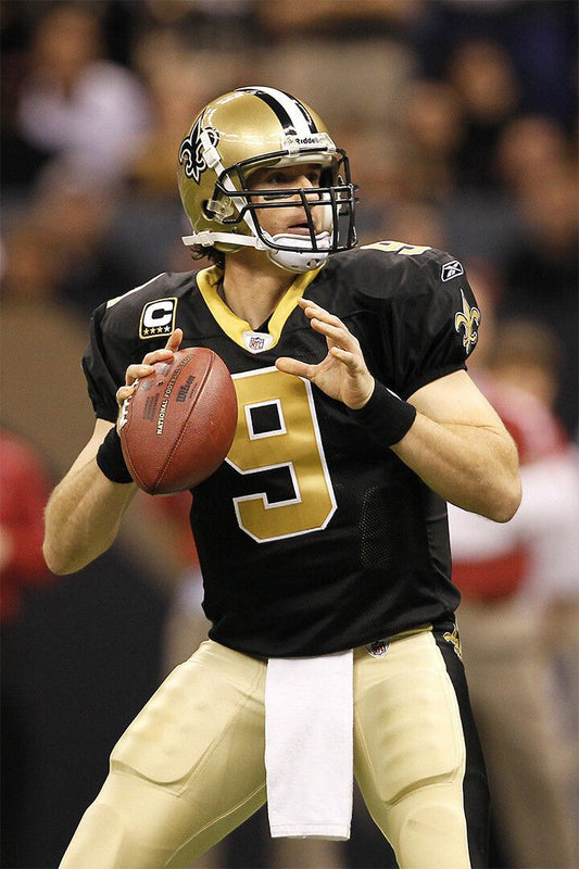 Drew Brees Scramble New Orleans Art Home Decor Jigsaw Puzzle