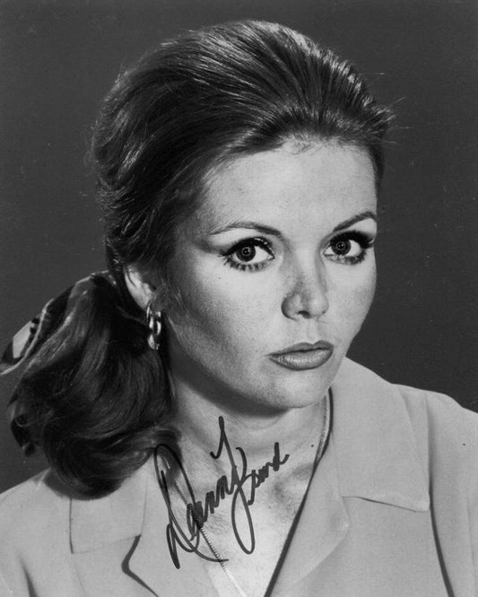 Eanna Lund Facsimile Autograph ReMagnet Picture Magnet Print