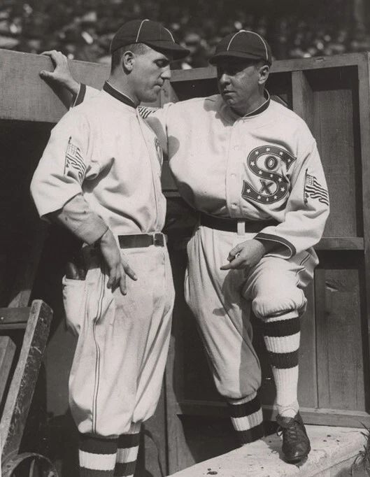 Eddie Cicotti & Pants Rowland Photo Chicago White Sox Mlb Baseball Picture