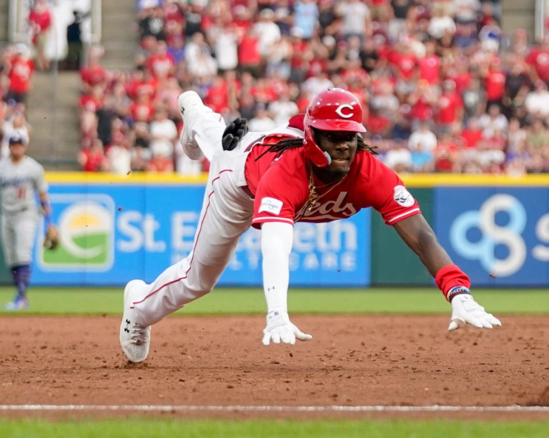 Elly De La Cruz Magnet Cincinnati Reds Baseball Picture Mlb Action