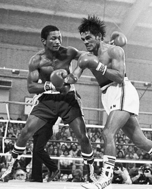 Esteban Dejesus Vs Roberto Duran Keychain Boxing Picture